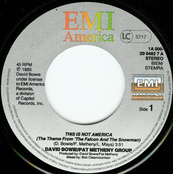 David Bowie / Pat Metheny Group : This Is Not America (7", Single)