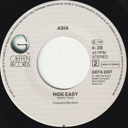 Asia (2) : Heat Of The Moment (7", Single)