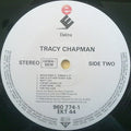 Tracy Chapman : Tracy Chapman (LP, Album, RE)