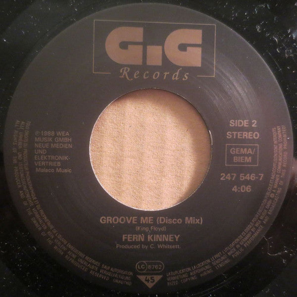 Fern Kinney : Groove Me (7", Single)