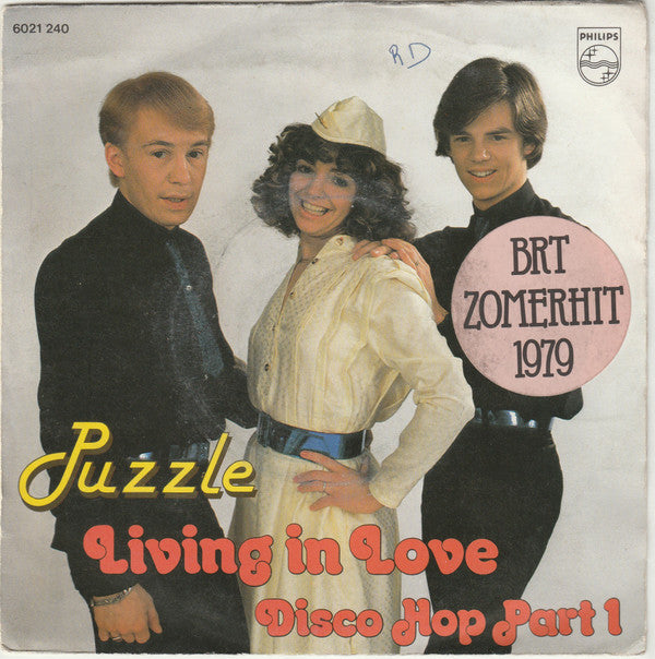 Puzzle (9) : Living In Love (7")