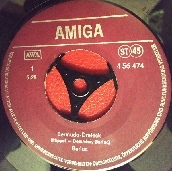 Berluc : Bermuda-Dreieck / Fliegen Vor Der Zeit (7", Single)