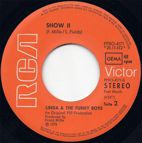 Linda Fields & The Funky Boys : Dance With My Baby / Show It (7", Single)