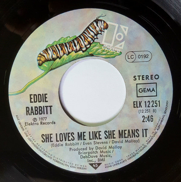 Eddie Rabbitt : I Can't Help Myself / She Loves Me Like She Means It (7", Single)