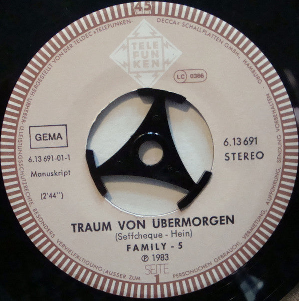 Family 5 : Traum Von Übermorgen / Viererbande 83 (7")